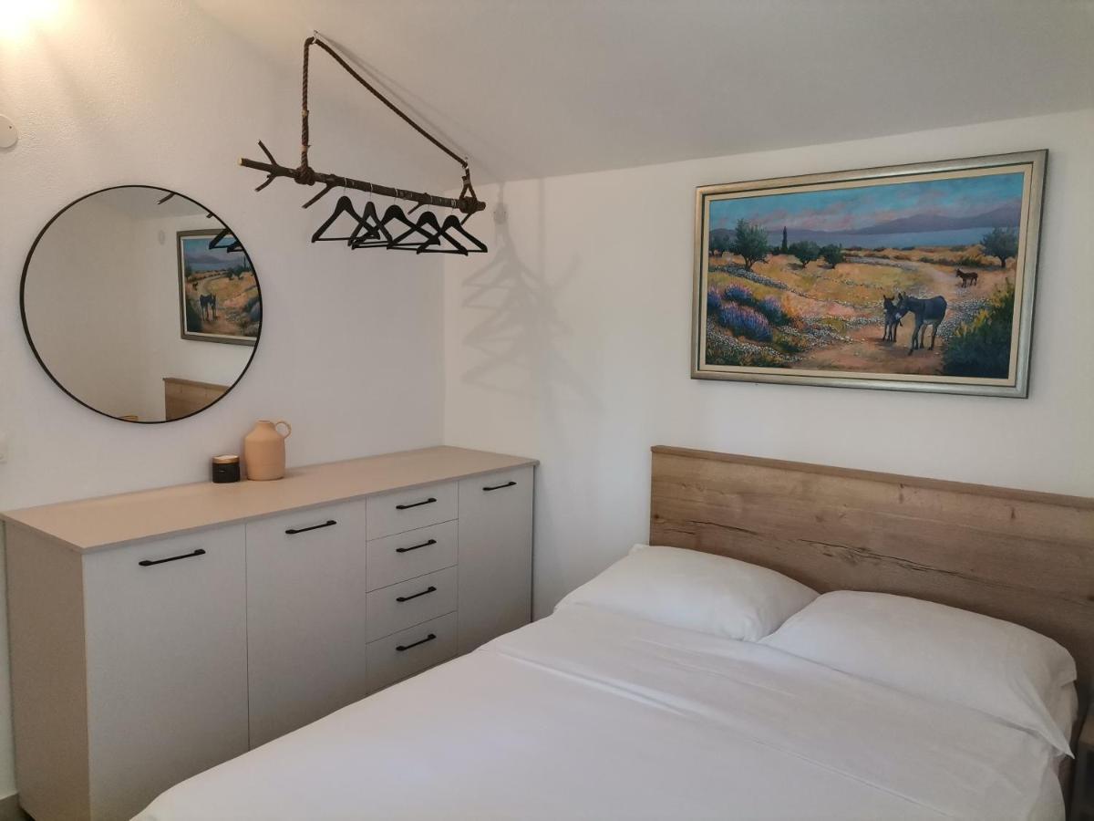 Holiday Batarelo Τρογκίρ Εξωτερικό φωτογραφία